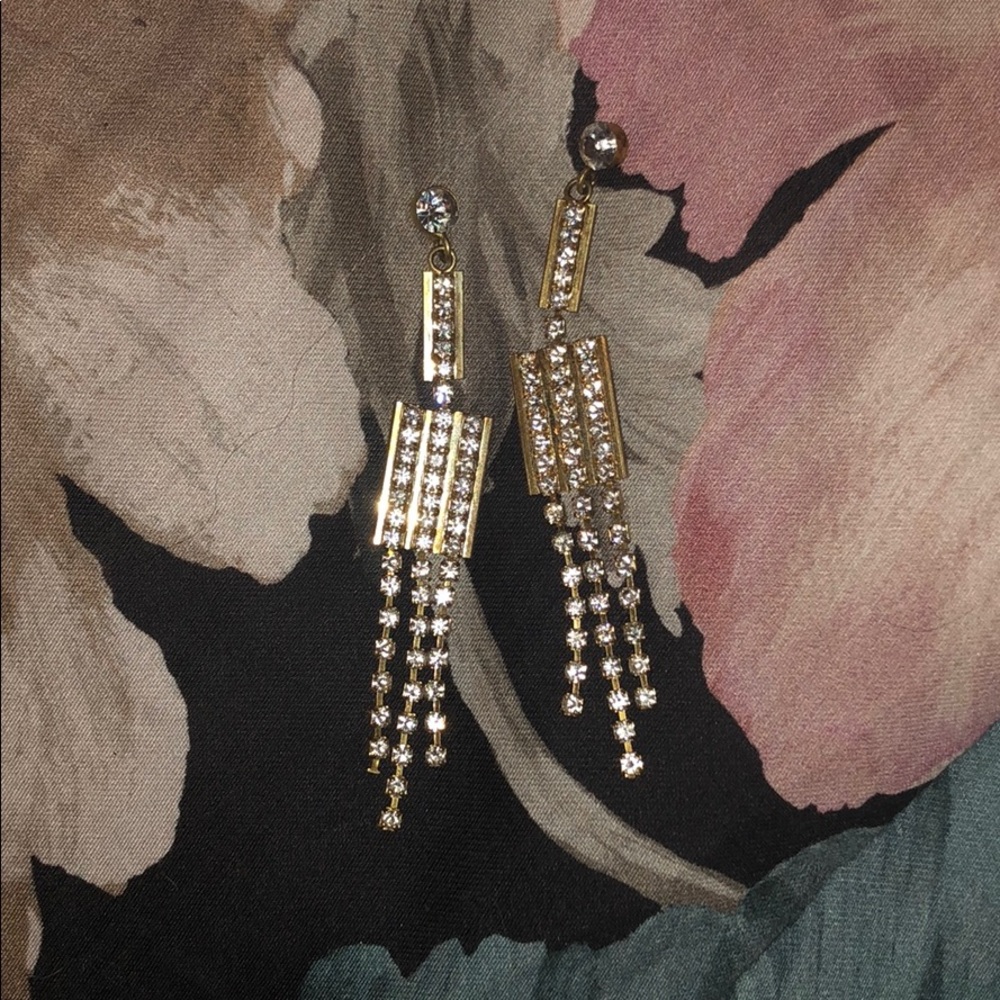 🌸Funky gold and crystal earrings
